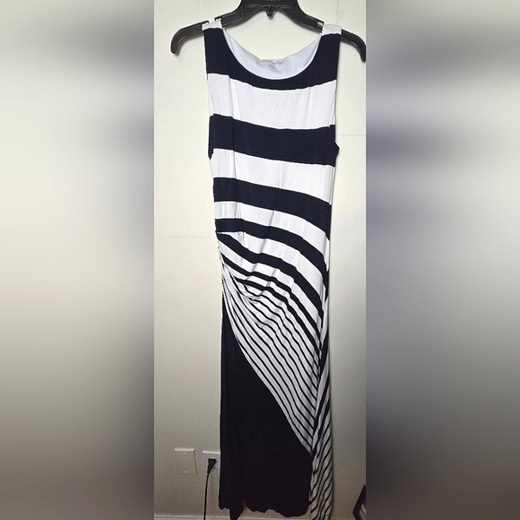 Women's Soft Surroundings Vela Infinity Sleeveless Maxi Dress, Size Medium - Picture 2 of 4